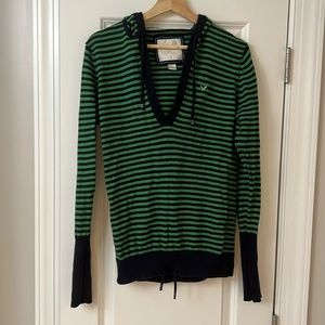 American eagle sweater